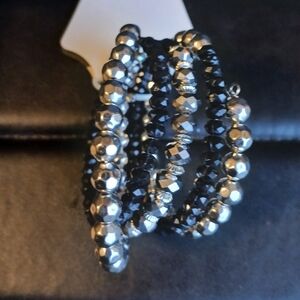 Elegant Silver and Black Beaded Bracelet